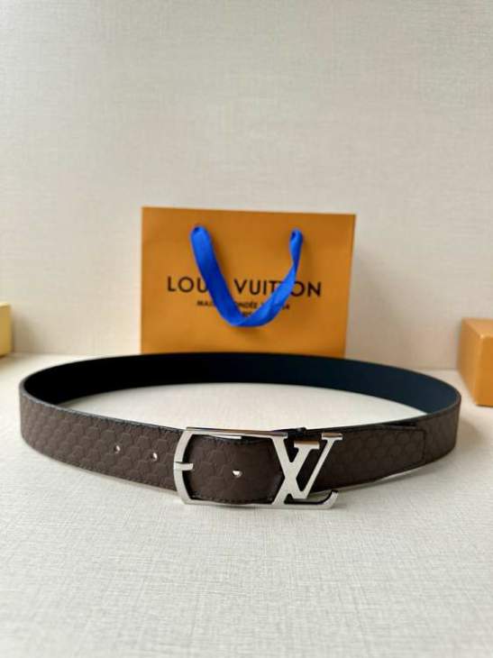 Picture of Louis Vuitton Belts _SKUfw230463509fw
